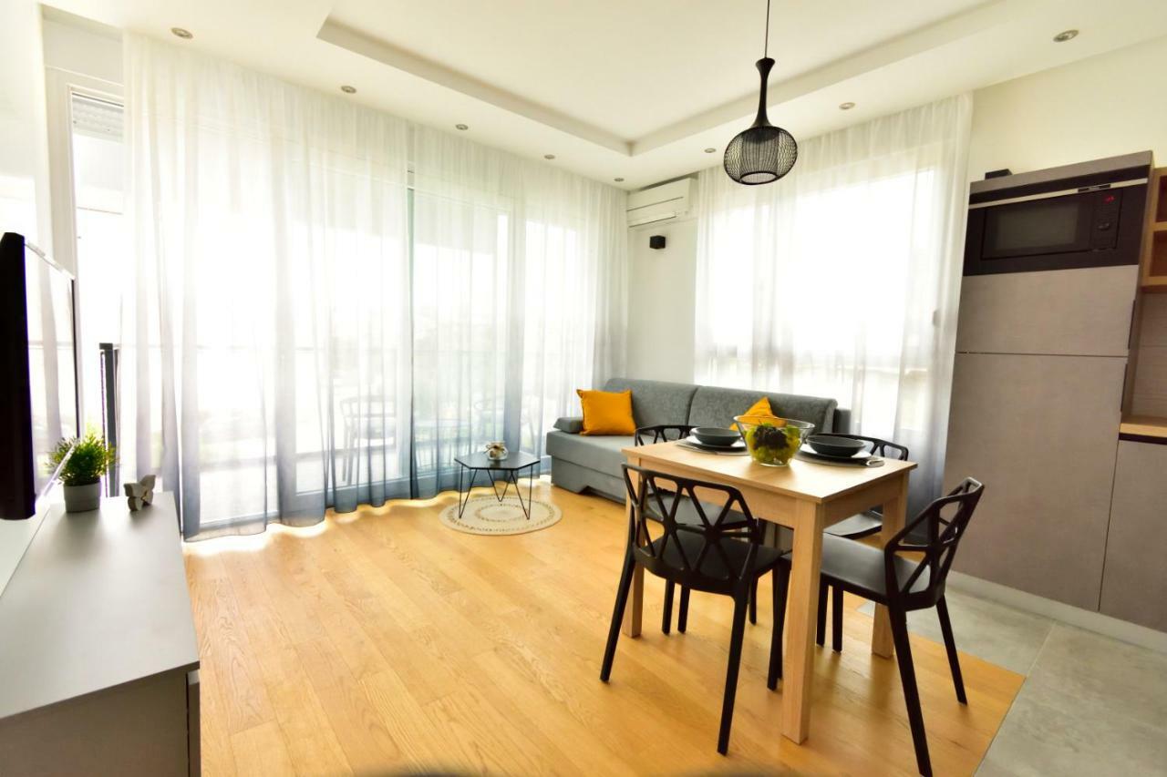 Mm Residence Split Luaran gambar